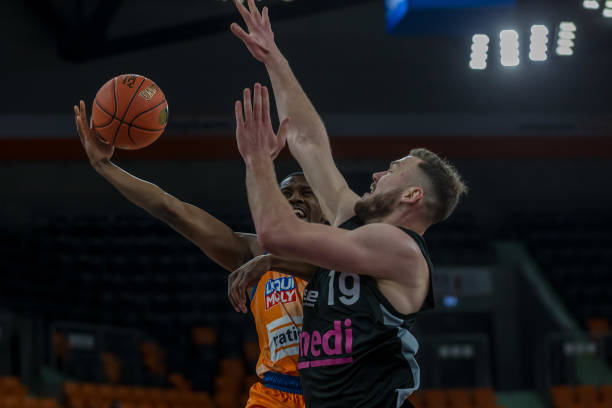 微的失误都 微的失误都