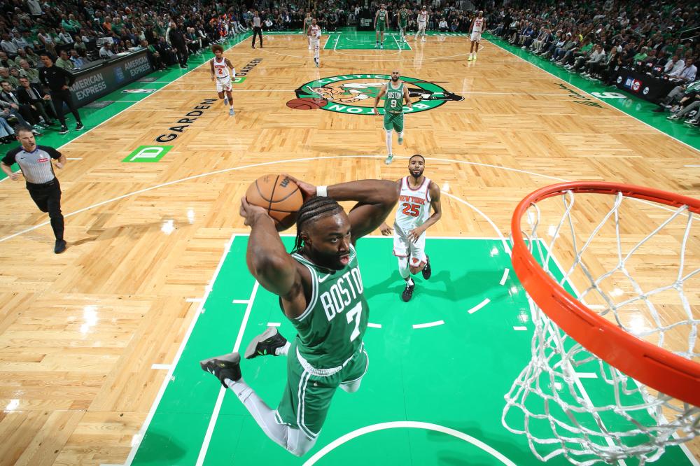 场均贡献两 场均贡献两